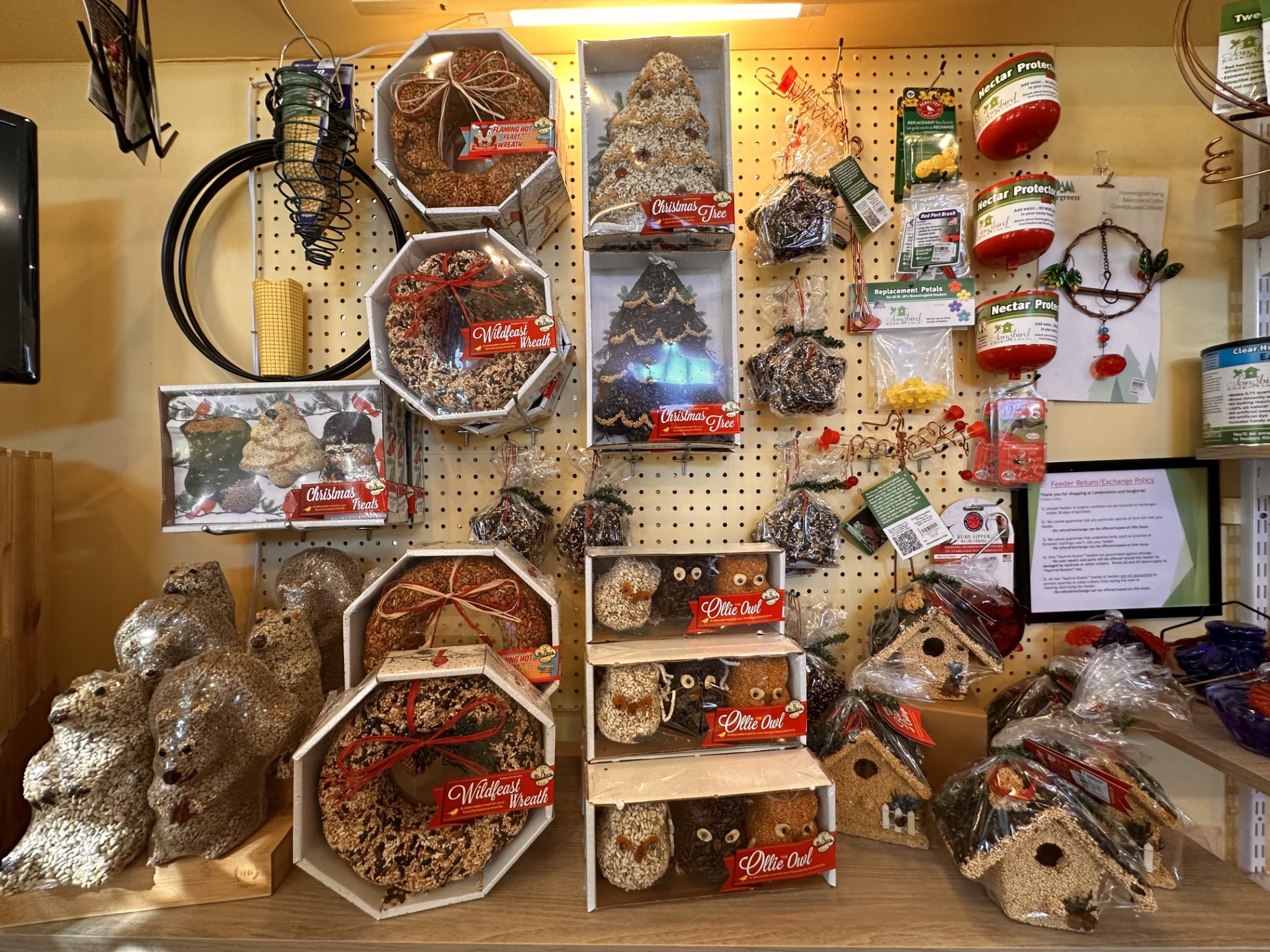  Holiday Seed Wreaths, Squirrels, Christmas Trees and more